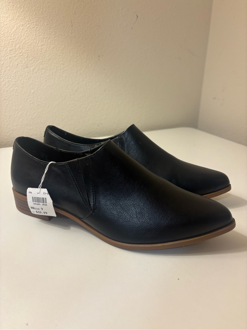 Christian Siriano Black Booties Womens 9 Slip On Pointed Toe Ankle Boots